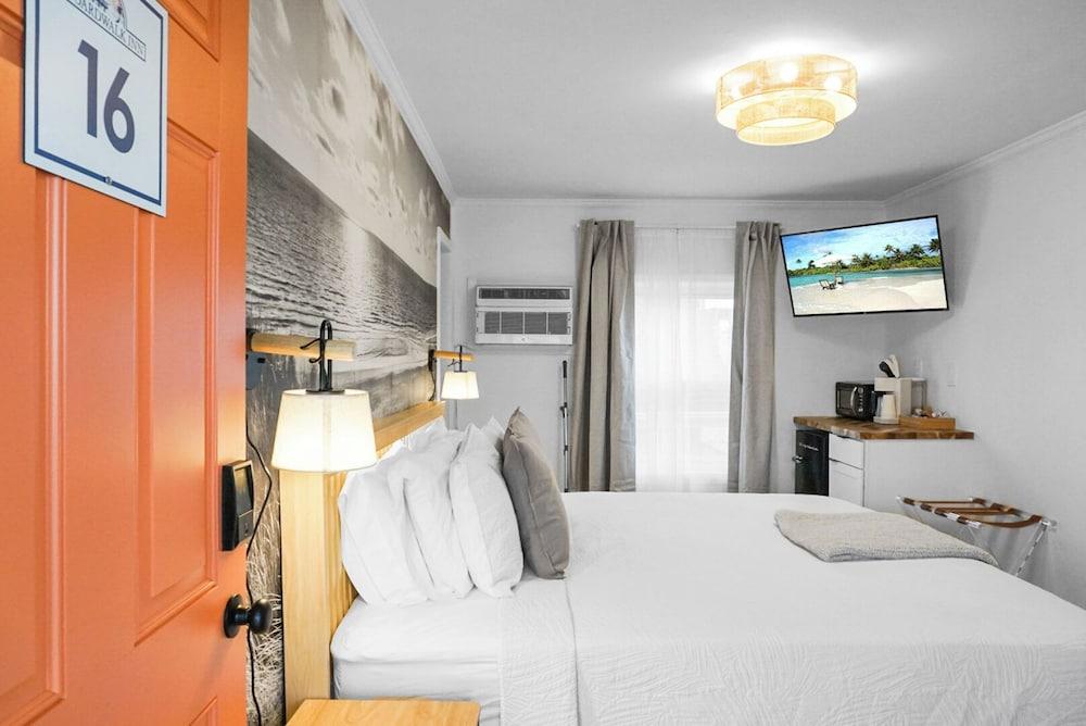 Boardwalk Inn photo 25