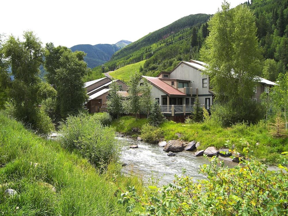 Mountainside Inn 217 1 Bedroom Hotel Room by Alpine Lodging Telluride photo 4