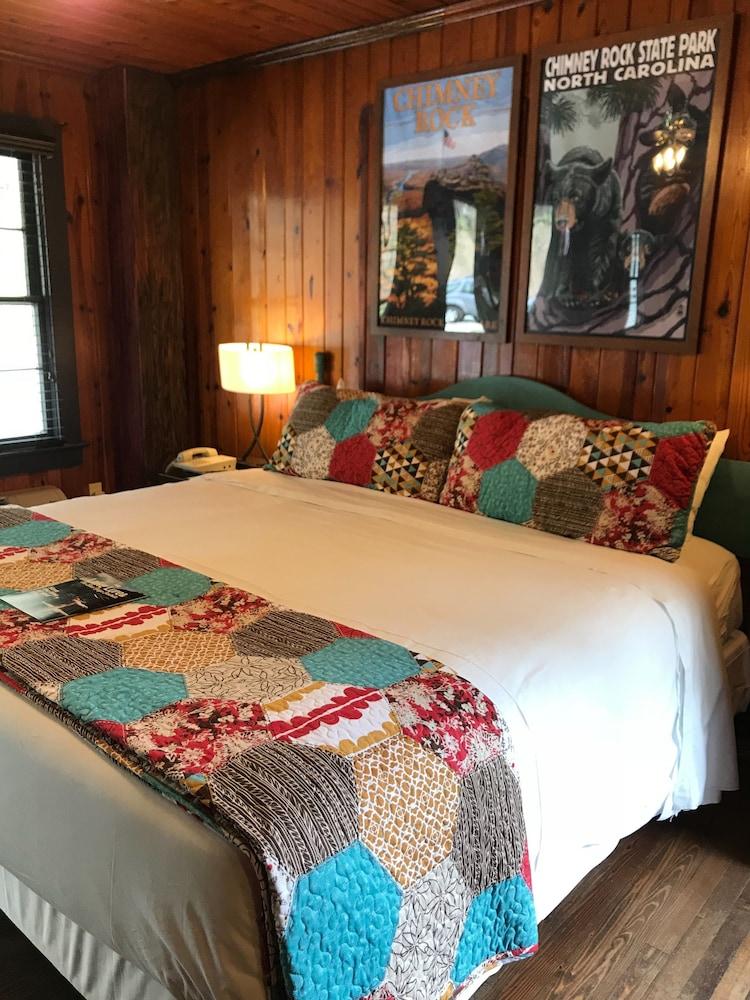 The Riverside Lodge at Chimney Rock photo 55