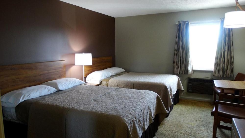 Attican Motel photo 30