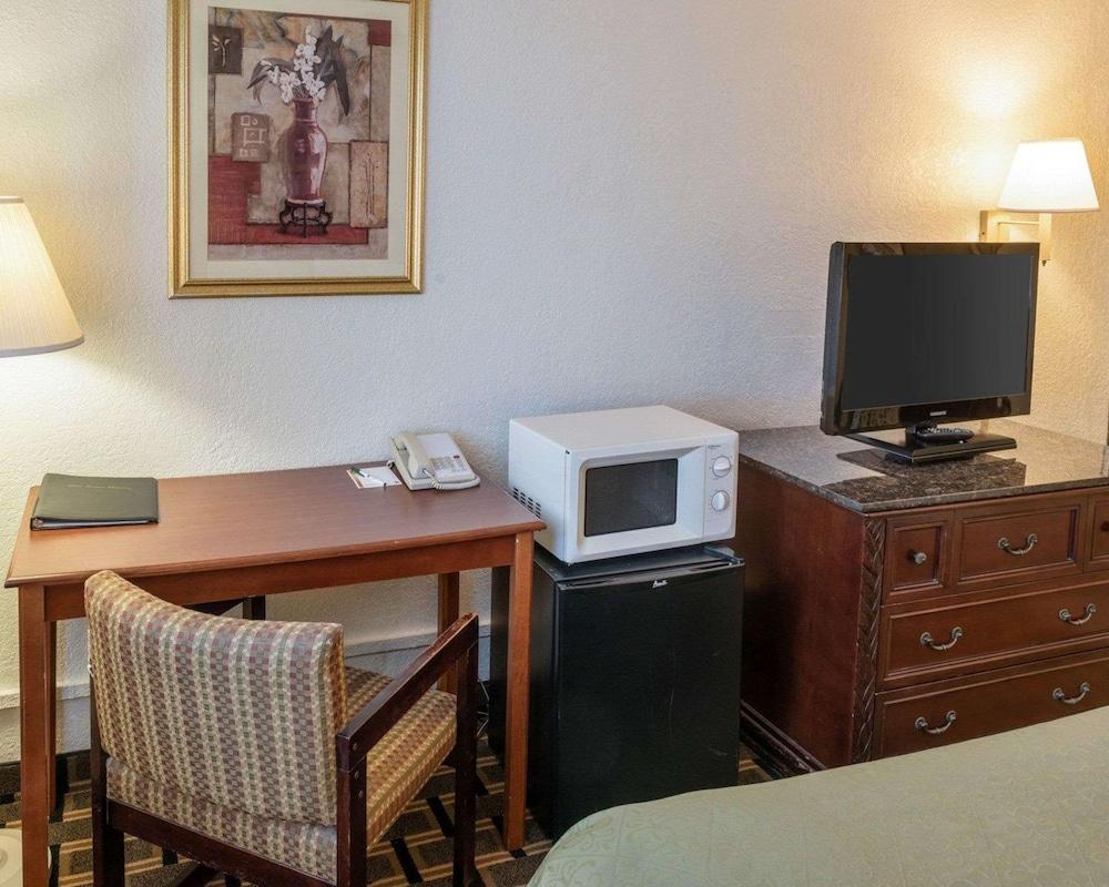 Quality Inn Savage - Bloomington West photo 12