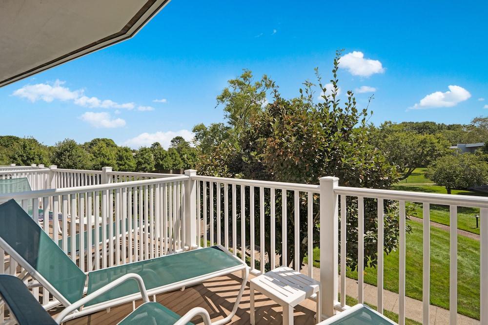 East Hampton House Resort photo 13