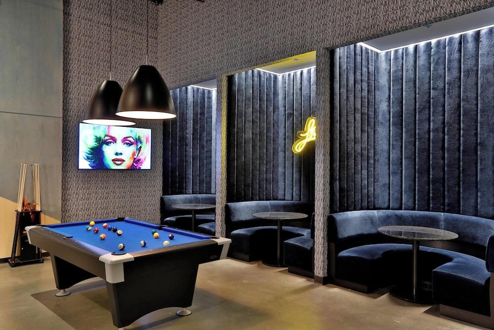 Aloft Chicago Mag Mile photo 41