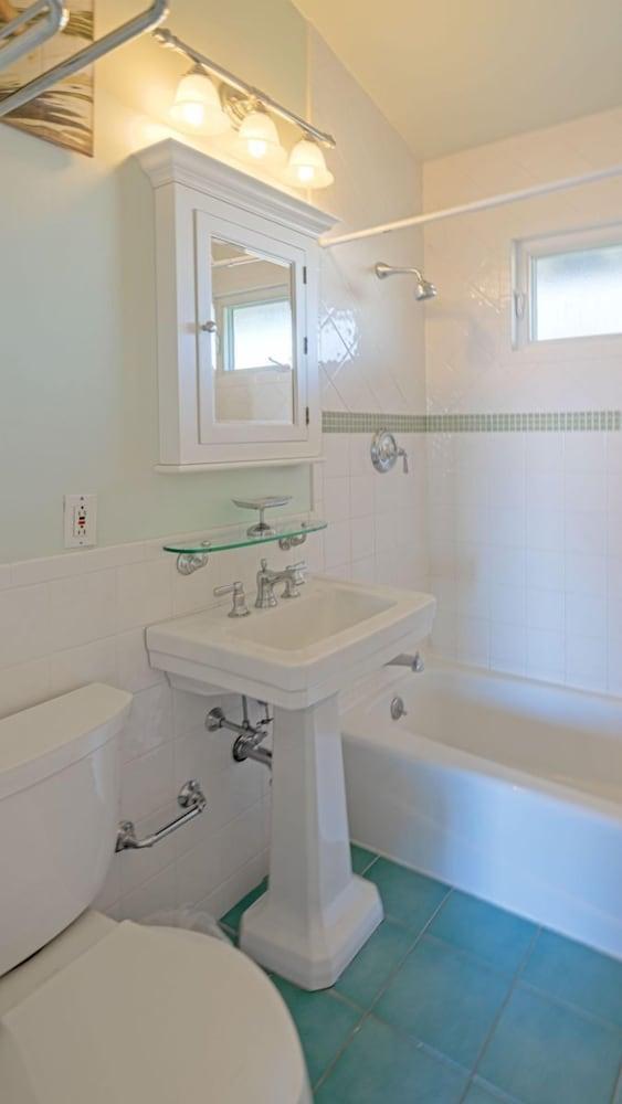 Beach Plum Resort photo 89