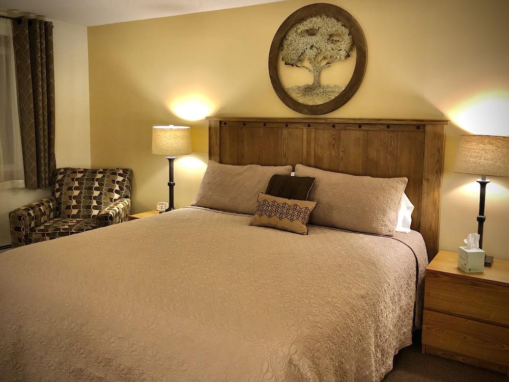The Olympia Lodge photo 42