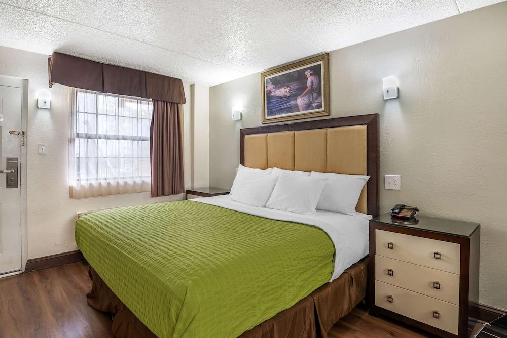 Econo Lodge Richmond-North Chesterfield photo 24