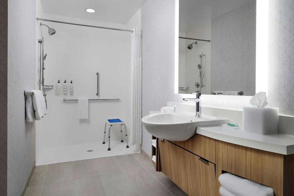 Springhill Suites By Marriott Troy Dayton photo 9