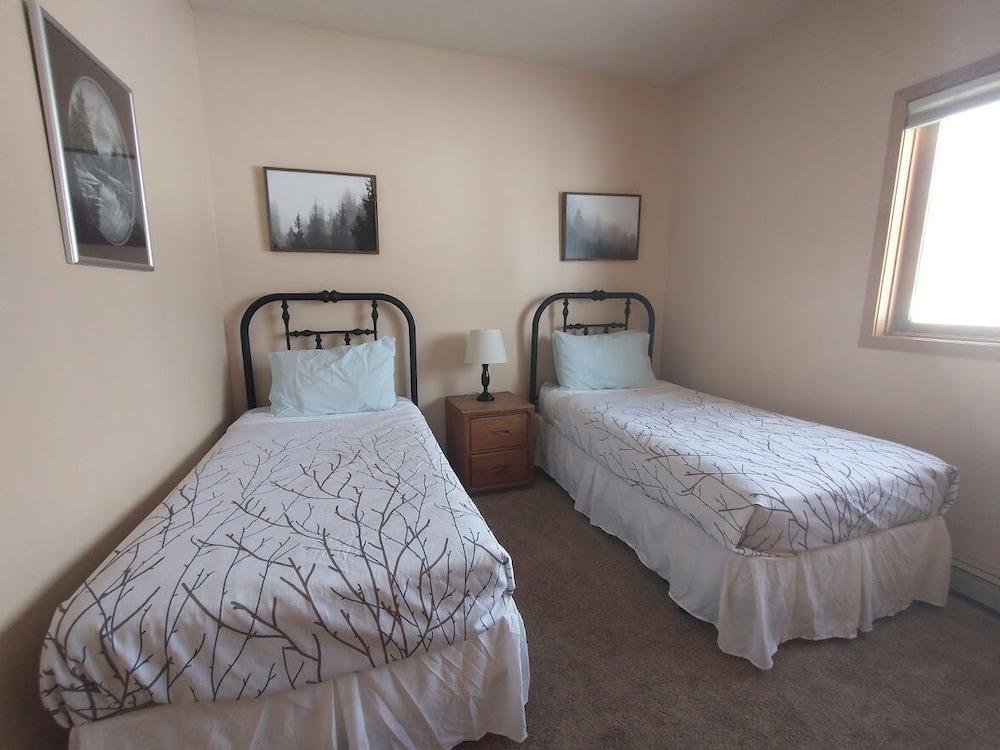 Swan Mountain Resort photo 68