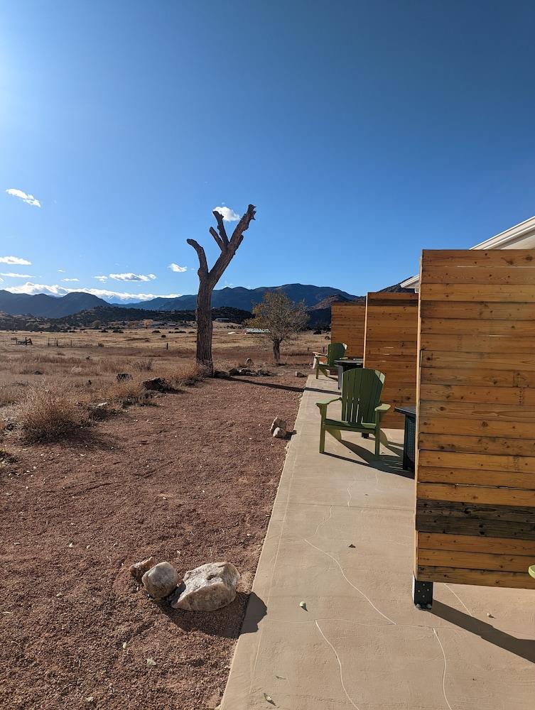 Little Canyon Inn photo 11