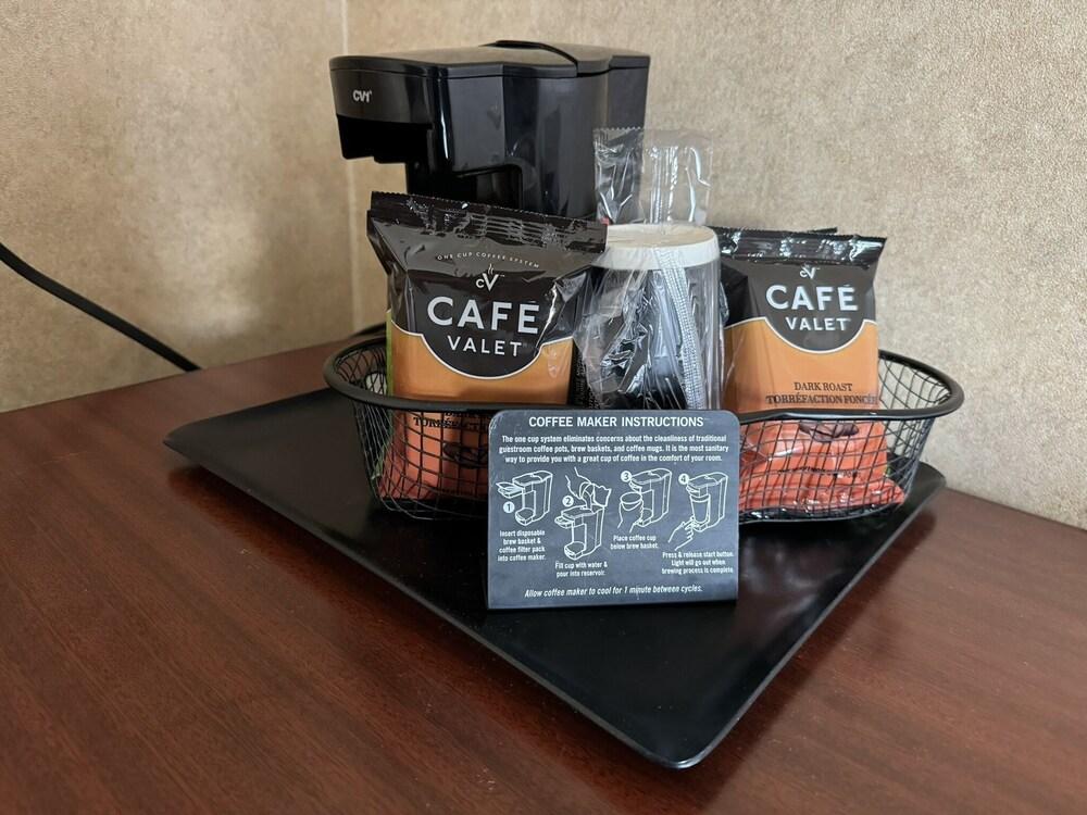 Shiretown Inn & Suites photo 11