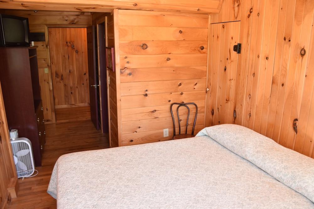 Lake House photo 58