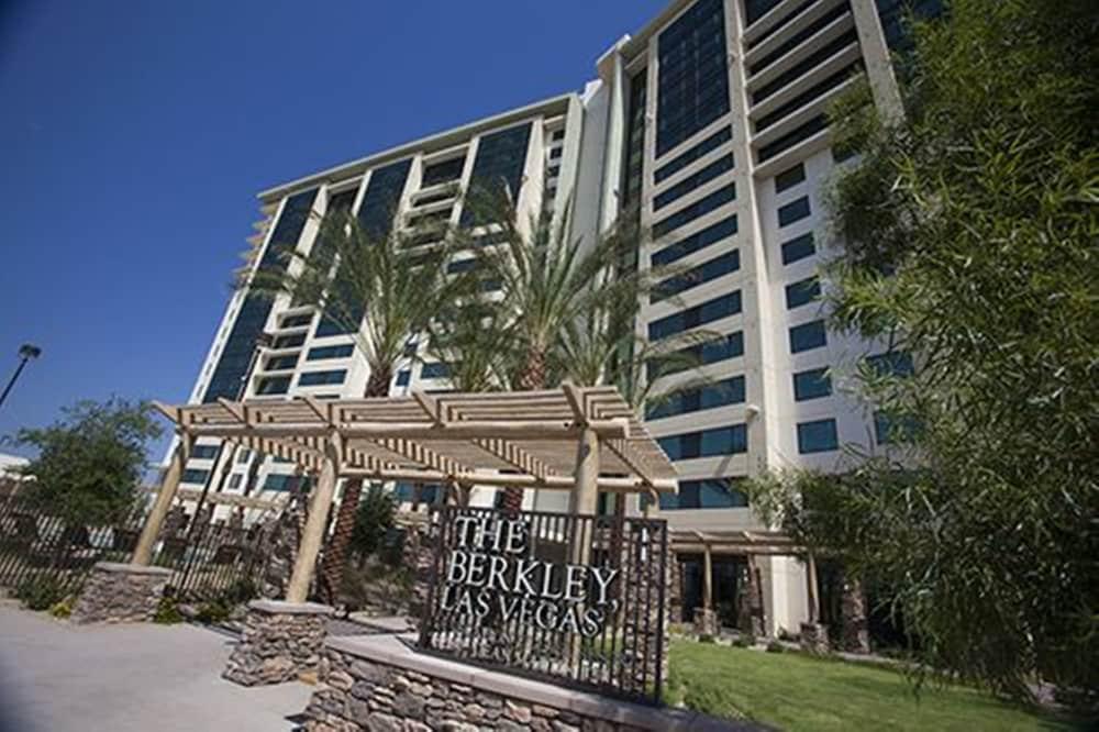 The Berkley Las Vegas photo 12
