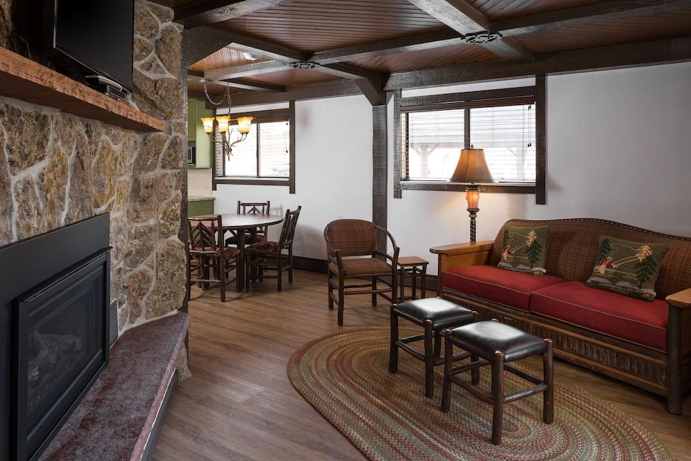 The Landing at Estes Park - Riverside Retreat photo 72