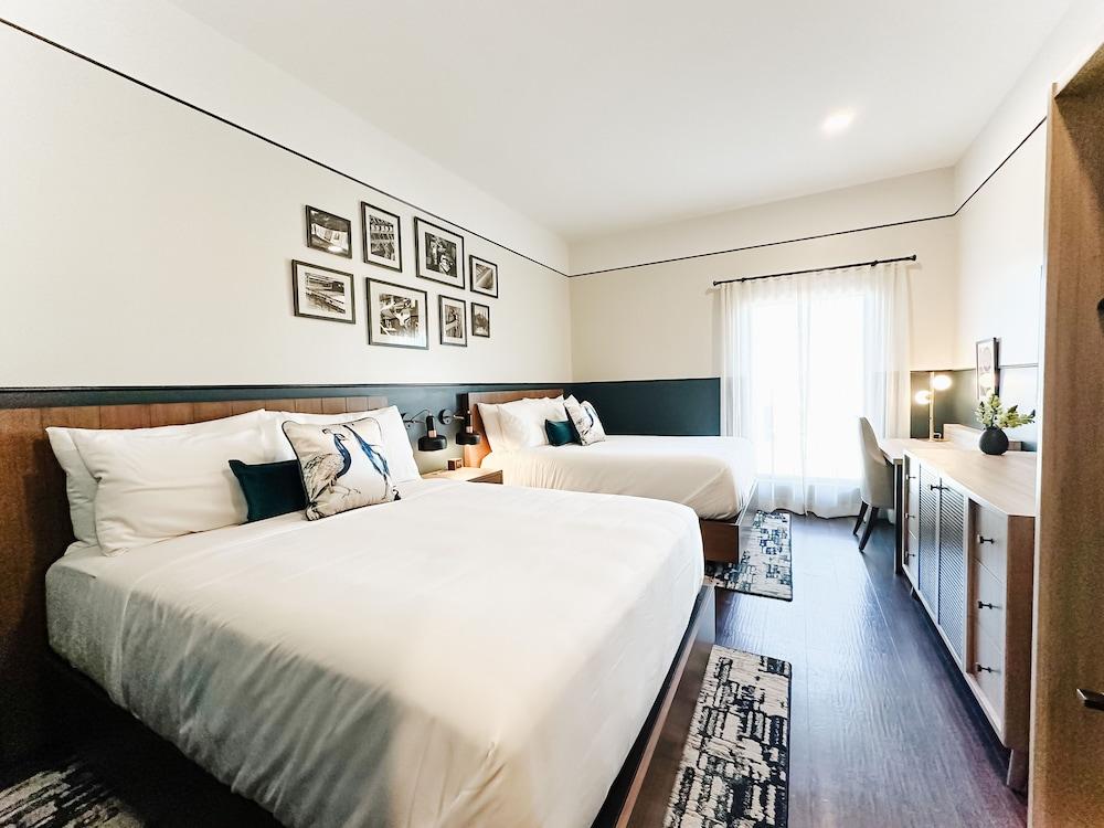 The Carpentry Hotel photo 10