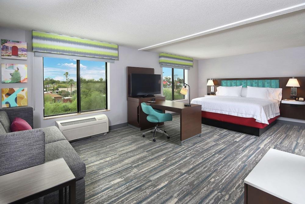 Hampton Inn & Suites Tucson East/Williams Center photo 9