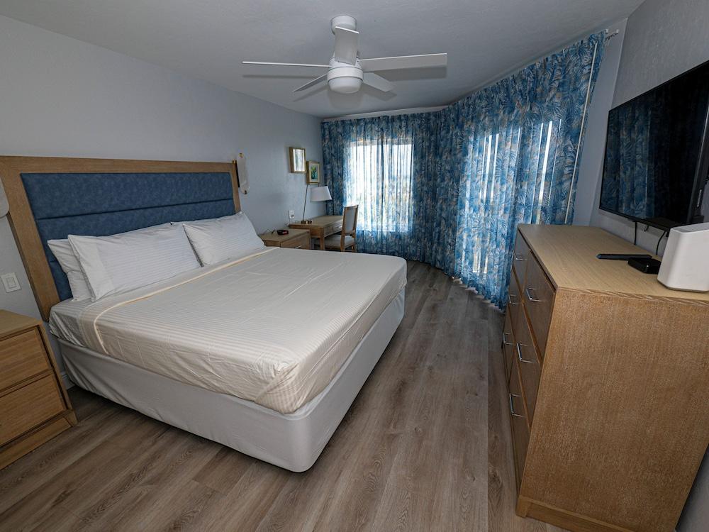 Shell Island Beach Club photo 22