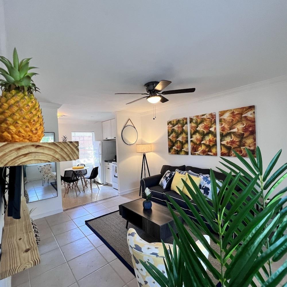 Coco Bay Condos photo 98