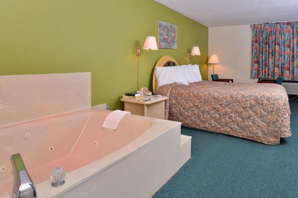 Americas Best Value Inn Bishopville photo 5