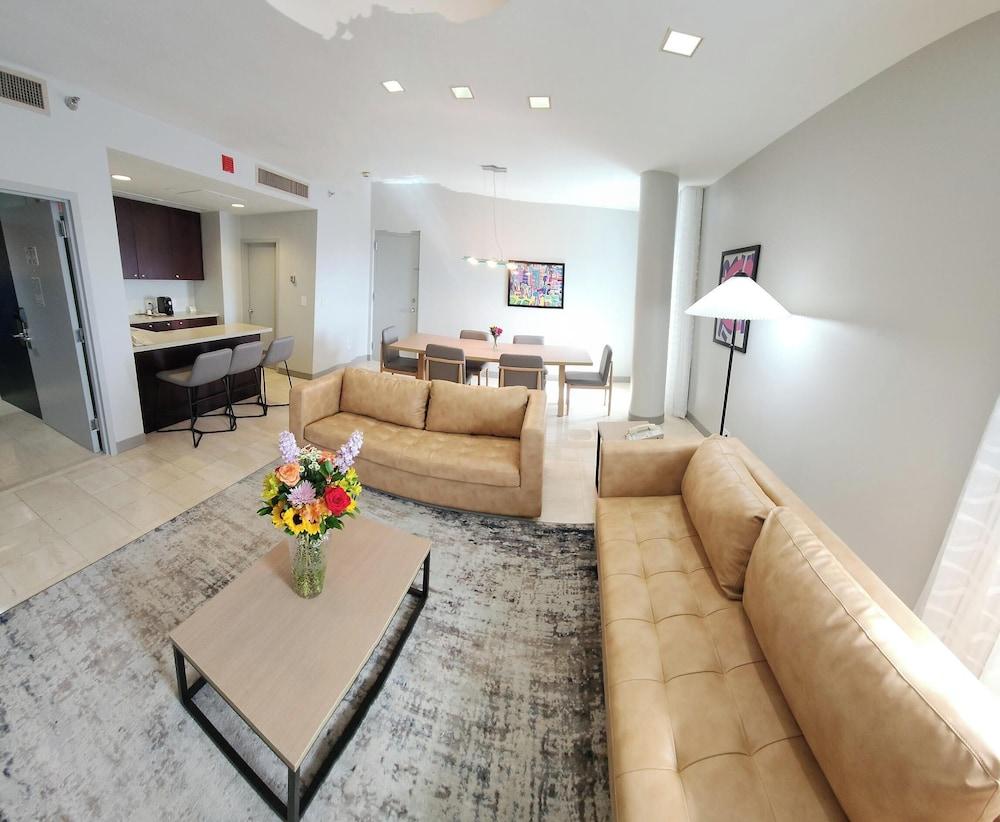 Miami International Airport Hotel photo 21