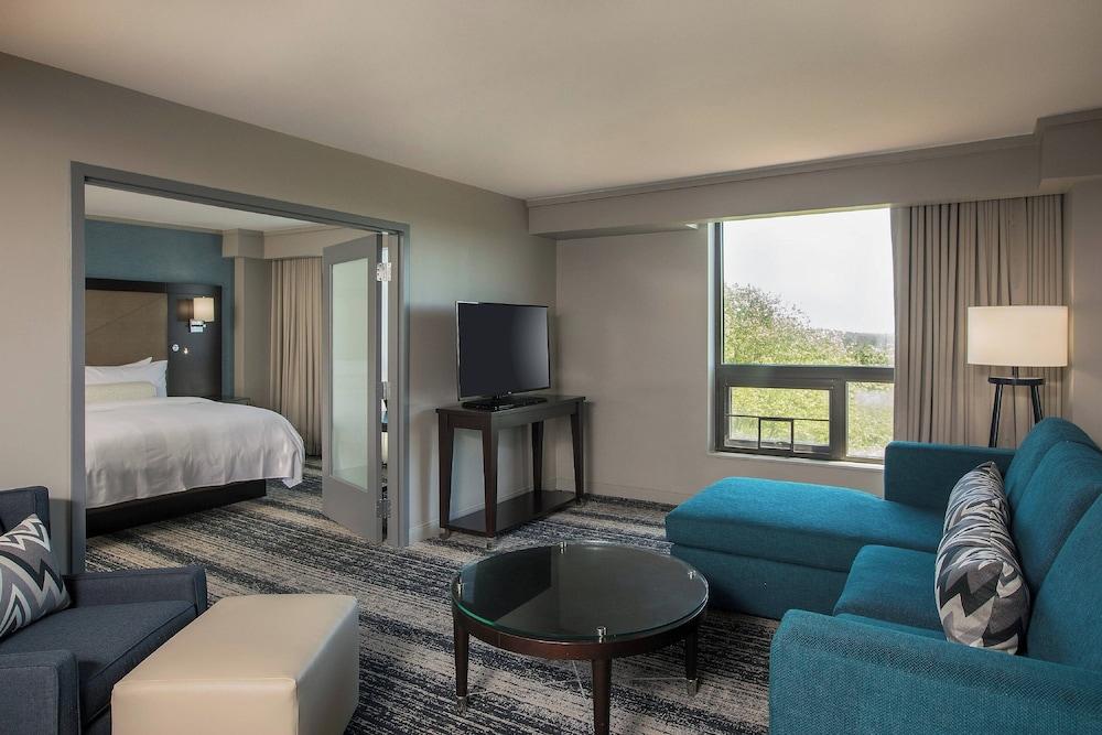 Boston Marriott Burlington photo 5