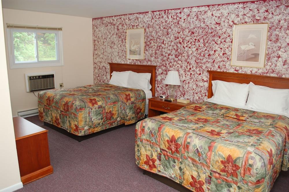 Sara Glen Motel photo 12
