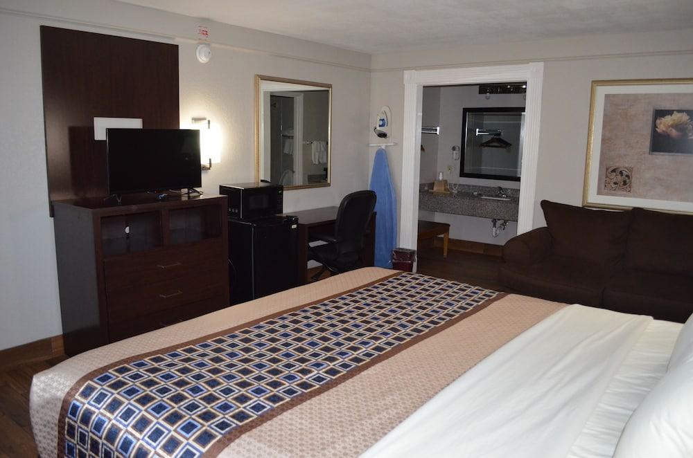 Hill Country Inn Marble Falls photo 18