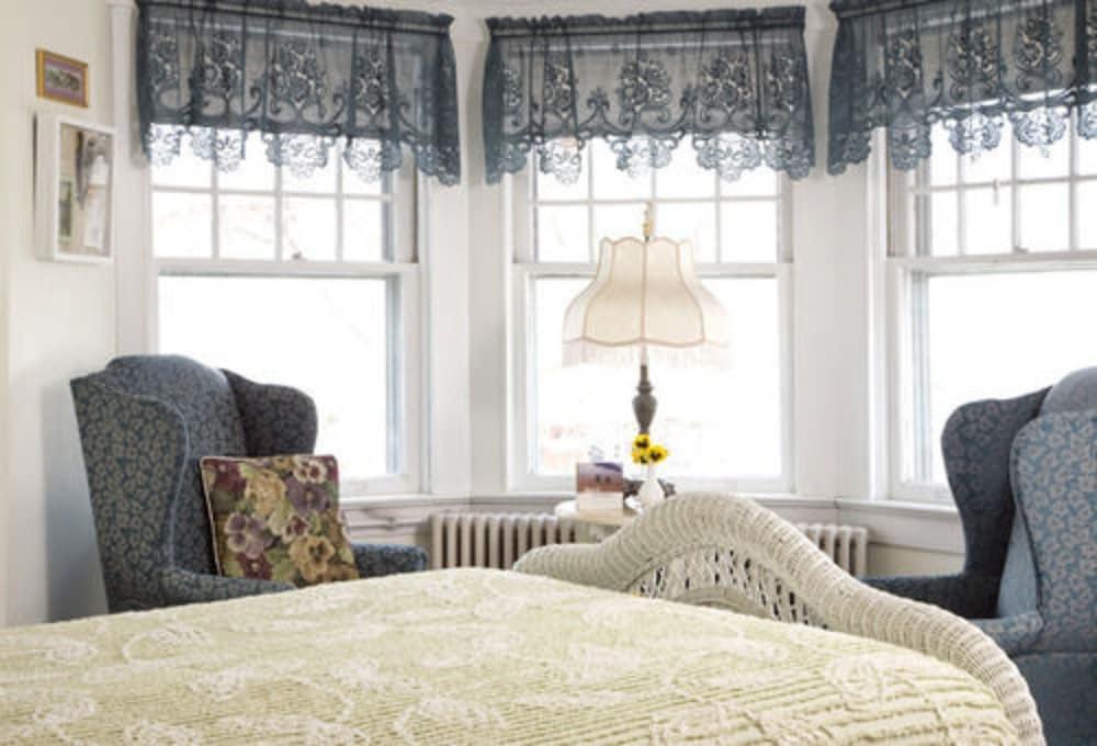 The Bayberry Inn photo 13