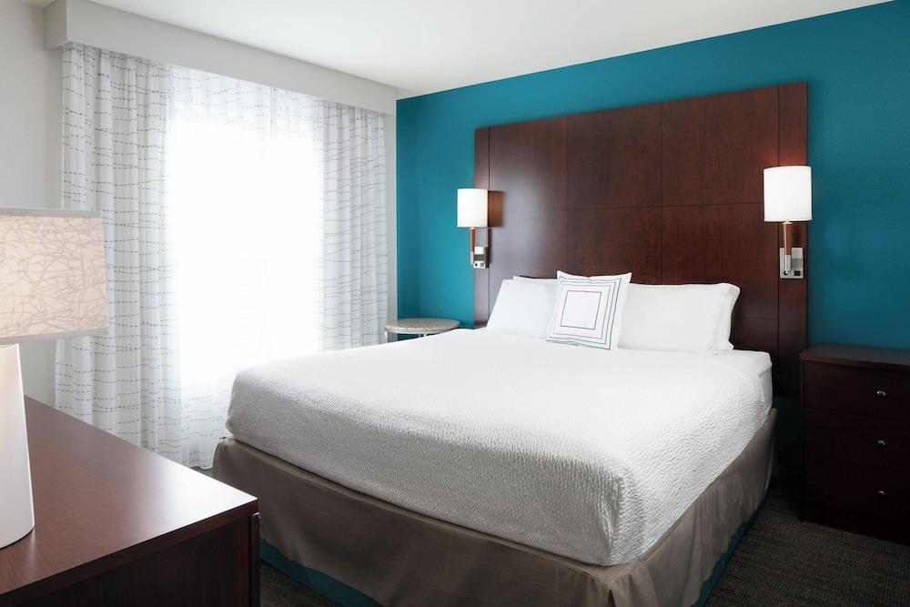 Residence Inn by Marriott Lincoln South photo 7