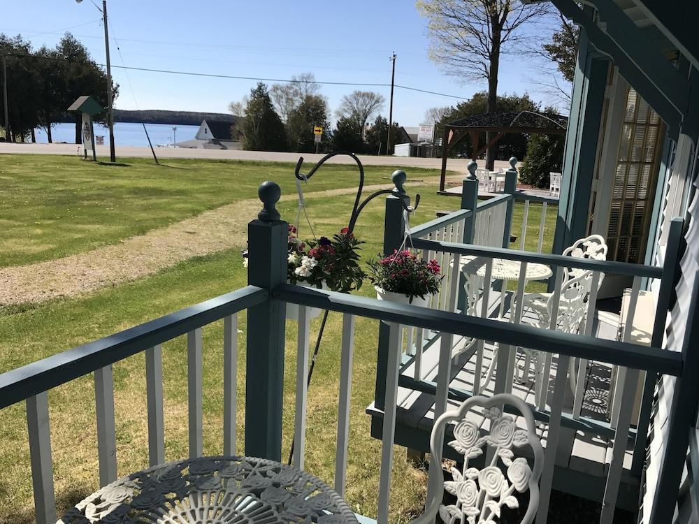 Harbor Light Inn photo 88