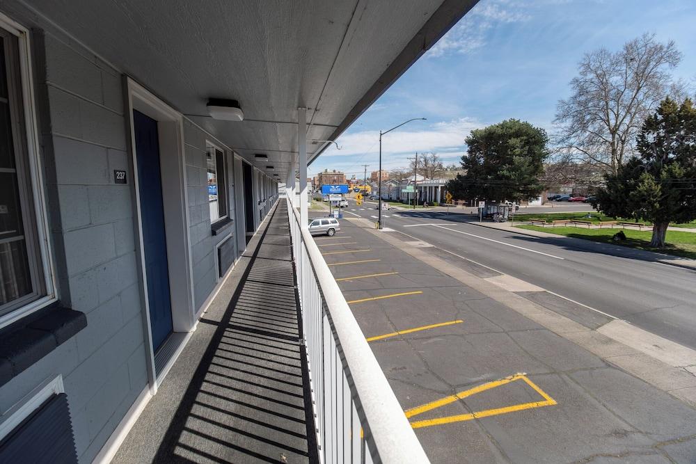 Hotel Inn Pendleton I-84 photo 31