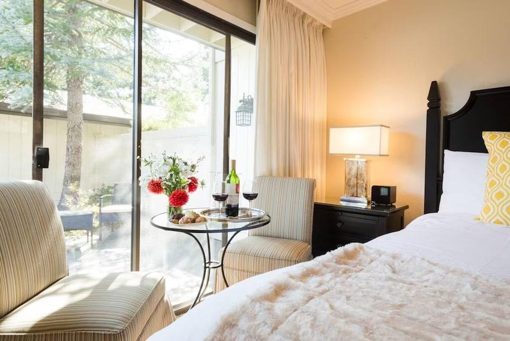 The Napa Residences photo 62