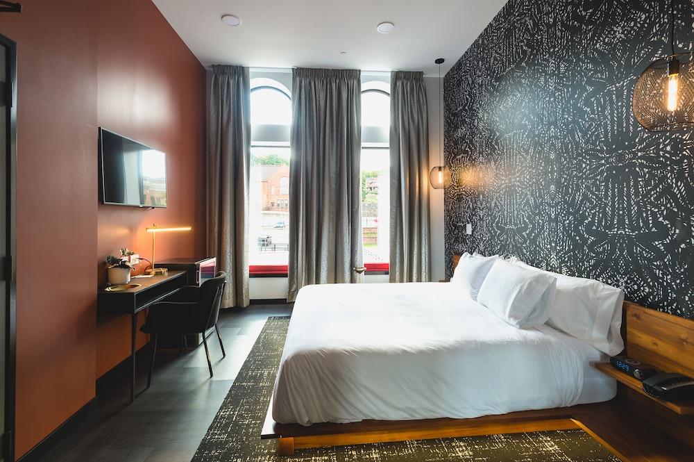 The Vault Hotel photo 15