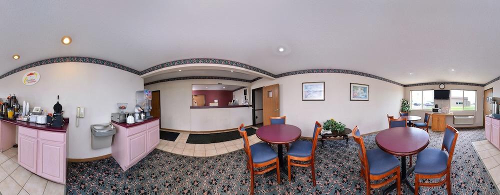 Americas Best Value Inn Wenona photo 8