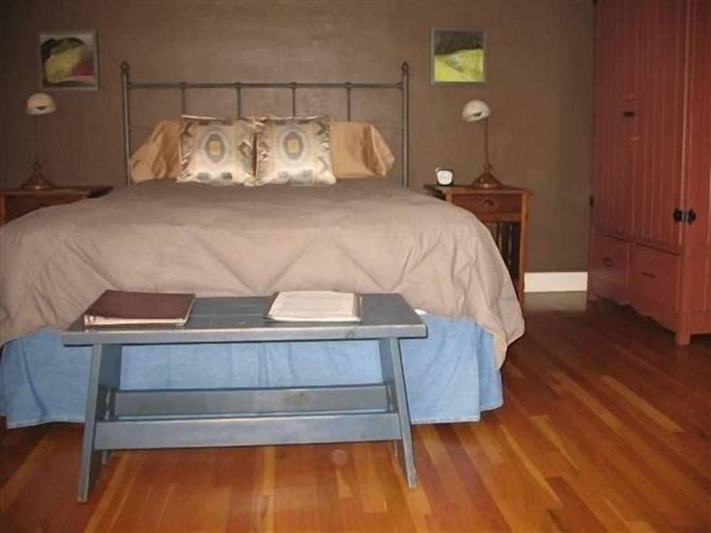 Bear Mountain Lodge photo 22