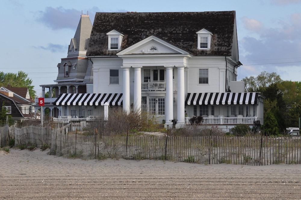 Peter Shields Inn & Restaurant photo 1