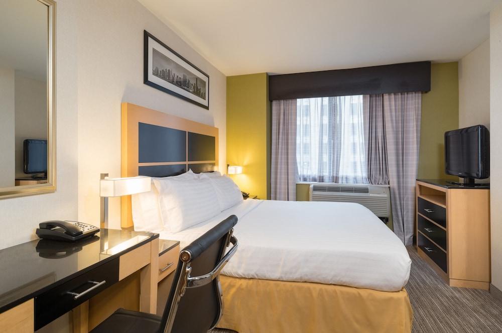 Holiday Inn Express New York City- Wall Street by IHG photo 7
