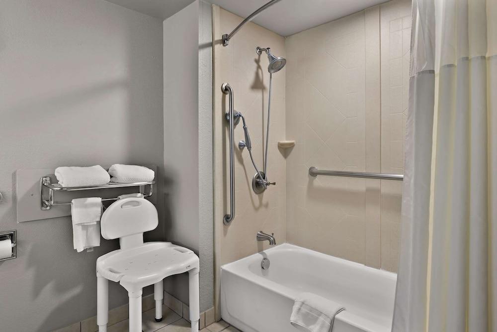Quality Inn & Suites Vidalia photo 7