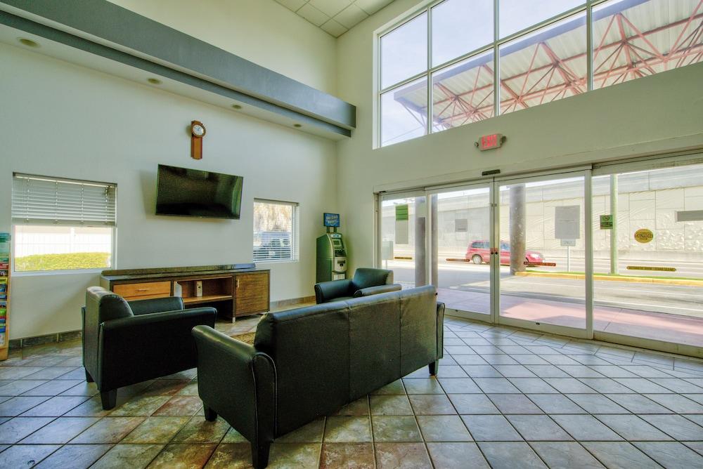 Clearwater Hotel photo 32
