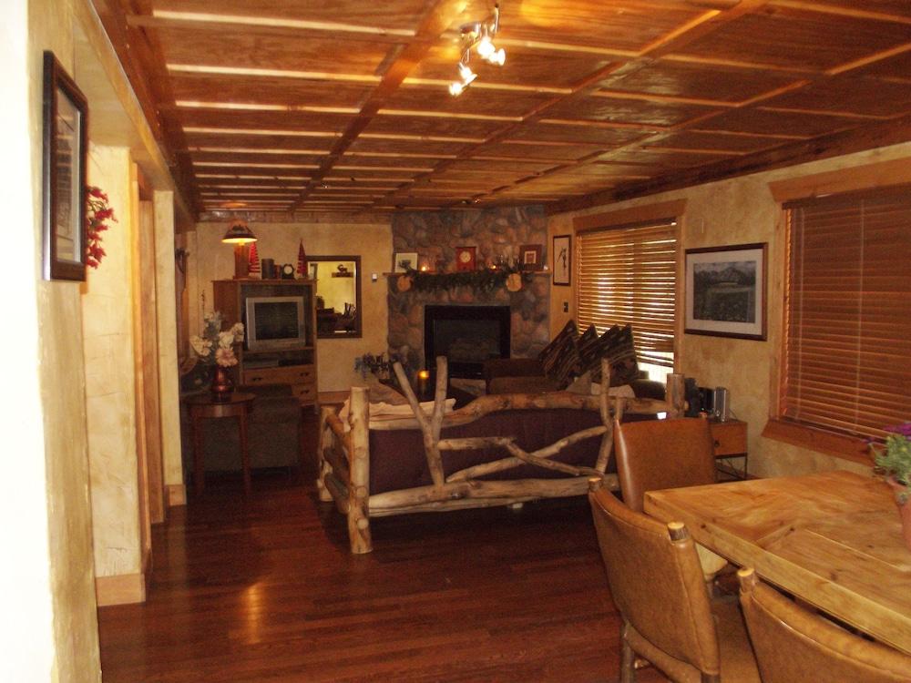 Snow Bear Inn photo 17