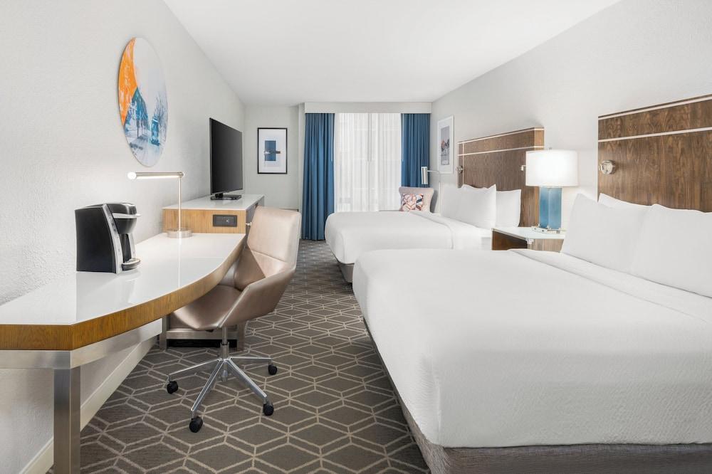Crowne Plaza Hotel Jacksonville Airport/I-95N by IHG photo 15