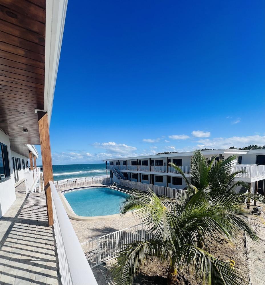 Melbourne Beach Resort photo 59