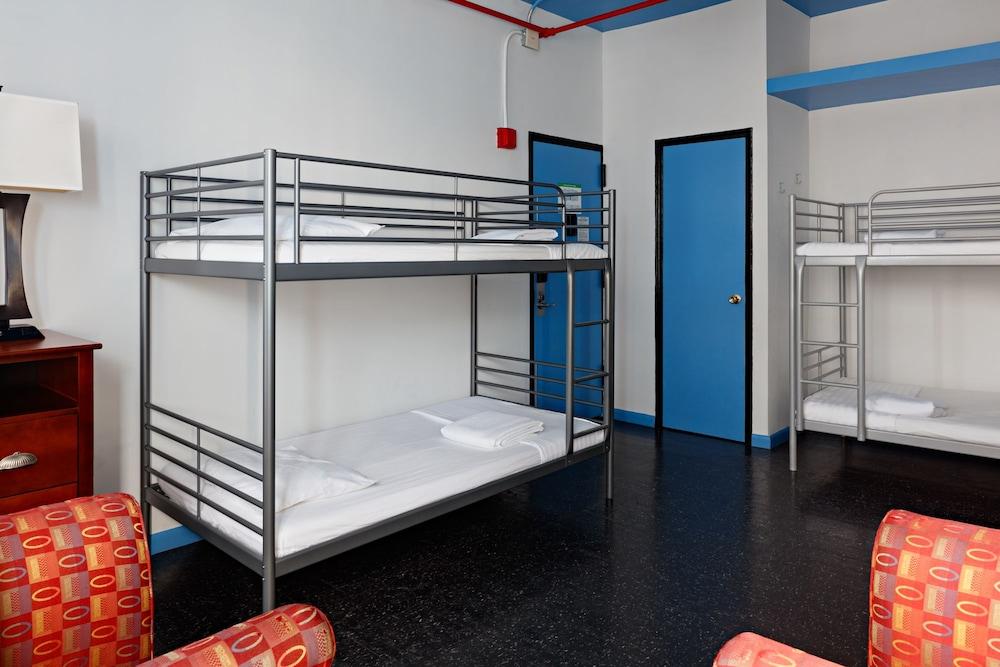 Central Park West Hostel photo 10