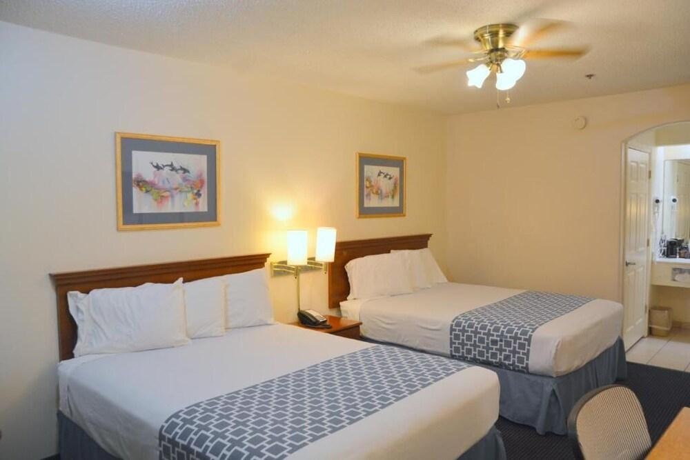 Flamingo Inn photo 9