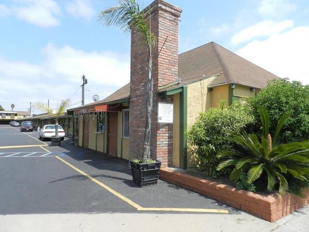 Starlite Motel photo 36