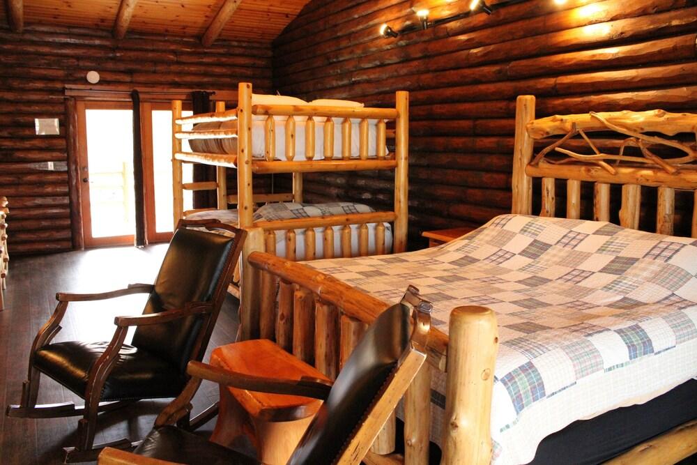 Cedar Lodge and Settlement photo 19