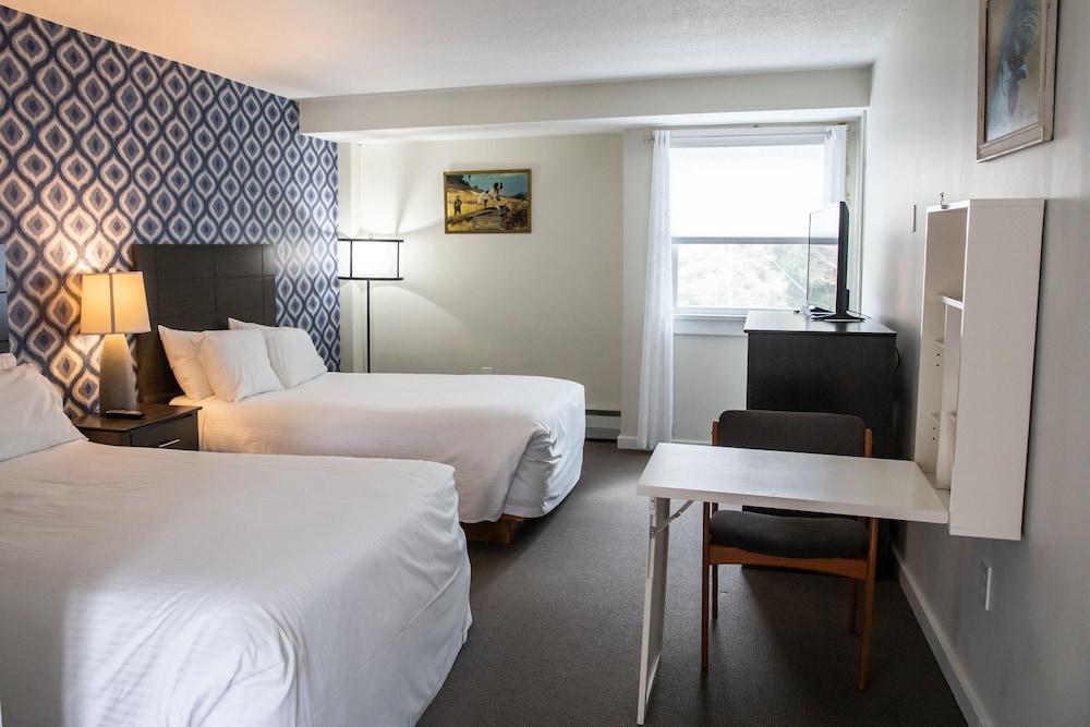 Clear River Inn photo 9