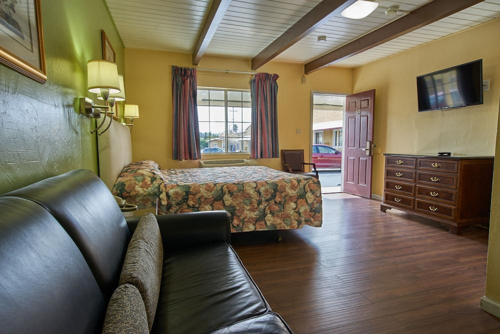 Budget Inn Vallejo/Napa Valley photo 13