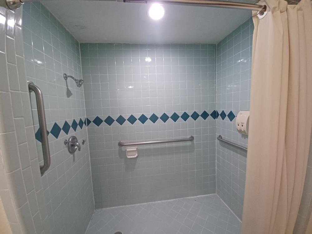 Executive Inn Port Lavaca by OYO photo 9