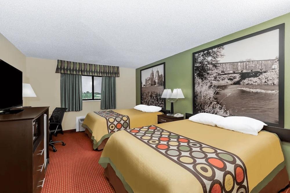 Western Inn & Suites photo 7