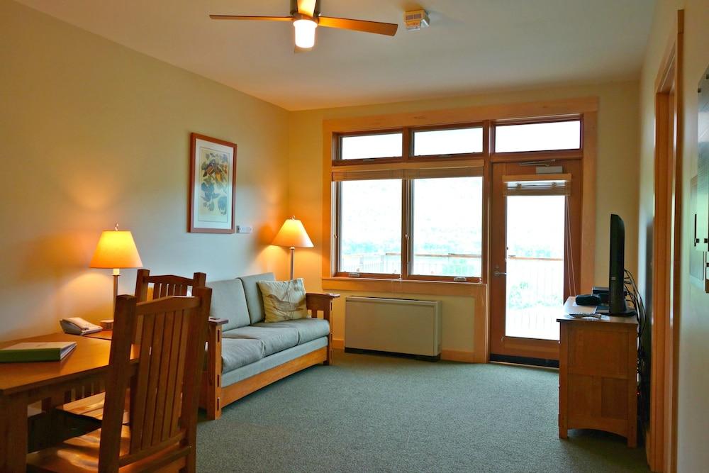 Nature Inn At Bald Eagle photo 6